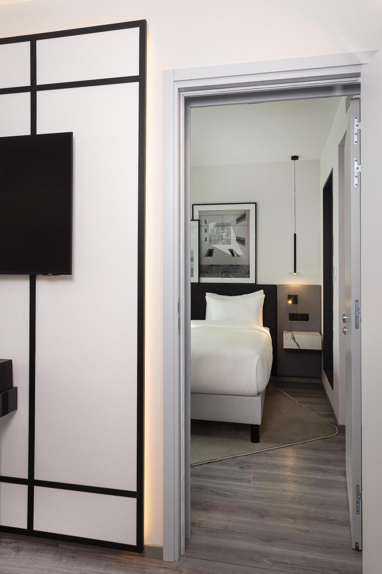 Hotel Radisson Tunis, Center 4*