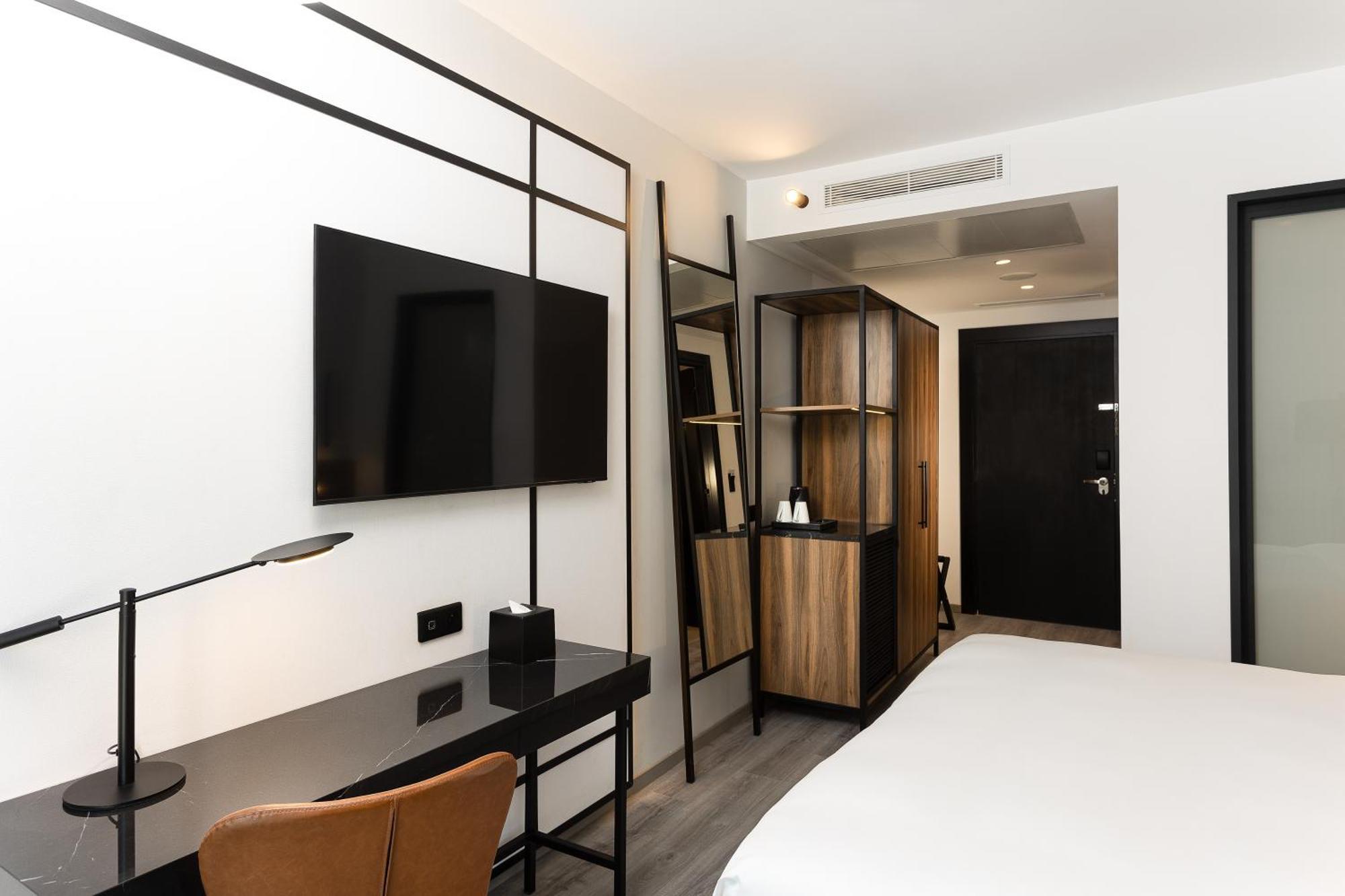 Radisson Tunis, Center