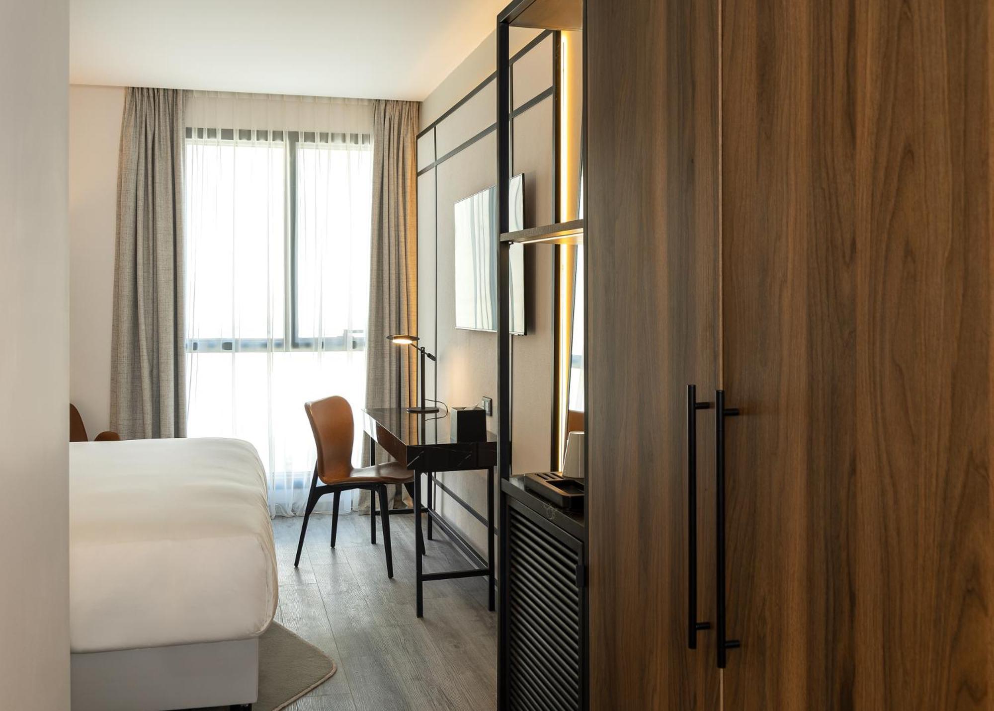 Radisson Tunis, Center 4*